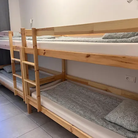 Hostel Grand - Free Breakfast - Oplata W Gotowce - Parking 24h