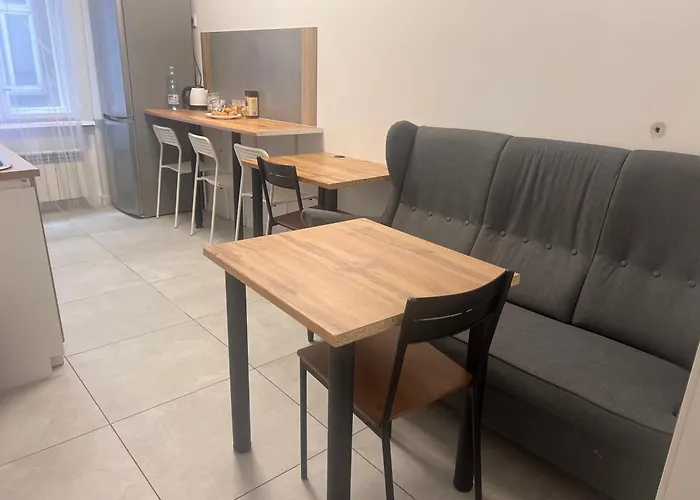 Hostel Grand - Free Breakfast - Oplata W Gotowce - Parking 24h